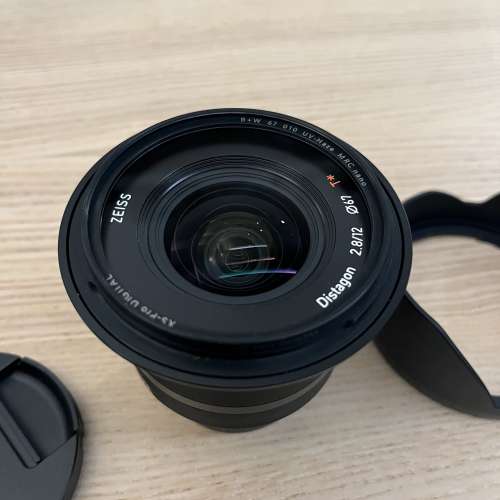 Carl Zeiss Touit 2.8/12 富士 X-Mount