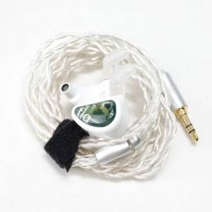64 audio fourte blanc