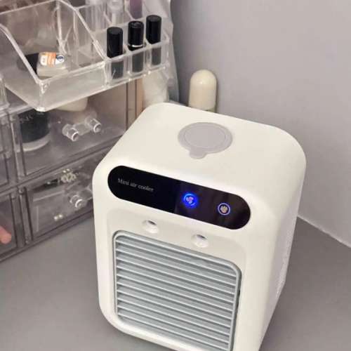 【夏日降溫神器】USB充電便攜風扇 噴霧加濕 大風量低噪音