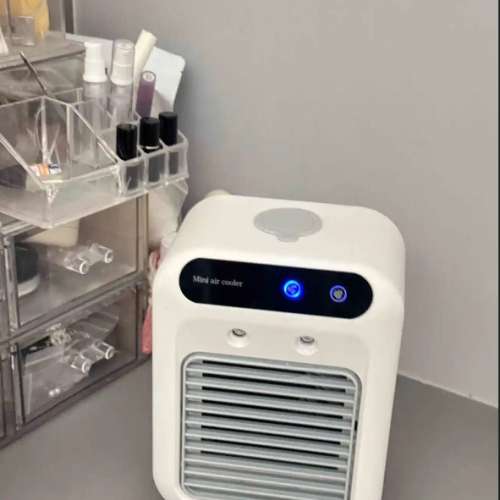 【夏日降溫神器】USB充電便攜風扇 噴霧加濕 大風量低噪音