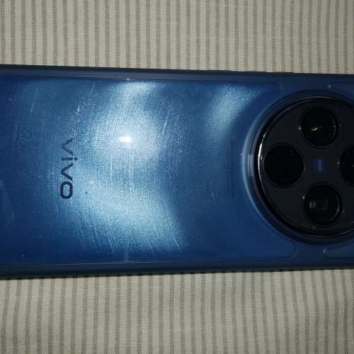 Vivo x100 blue