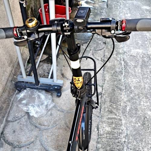 Trinx flybird 2.0摺疊車20吋16速碟煞新舊如圖100%work附前後燈沙板貨架車鈴車鎖已...