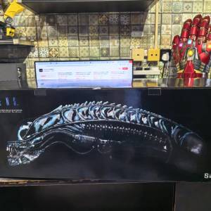 Sideshow ALIEN WARRIOR BLUE EDITION LIFE-SIZE HEAD 1/1 PROP REPLICA