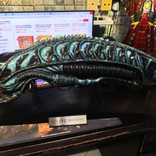 Sideshow ALIEN WARRIOR BLUE EDITION LIFE-SIZE HEAD 1/1 PROP REPLICA