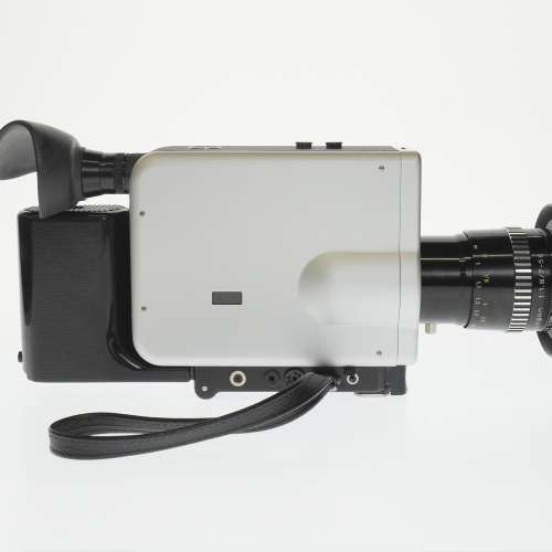Braun Nizo S560 Super 8 Camera w/Schneider-Kreuznach Variogon Lens #2614
