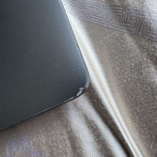 MACBOOK AIR 13 M1 256GB 2個輕微撞 電池378