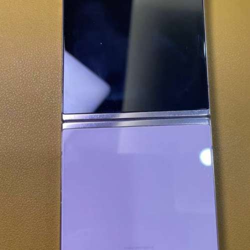 Samsung galaxy z flip 5 紫色 8+256gb 韓版  內屏有彩點