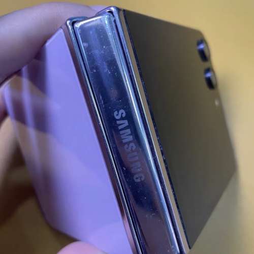 Samsung galaxy z flip 5 紫色 8+256gb 韓版  內屏有彩點