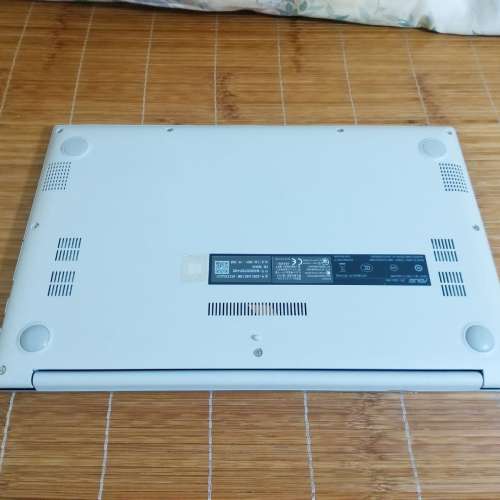 Asus Adolbook ADOL14EA