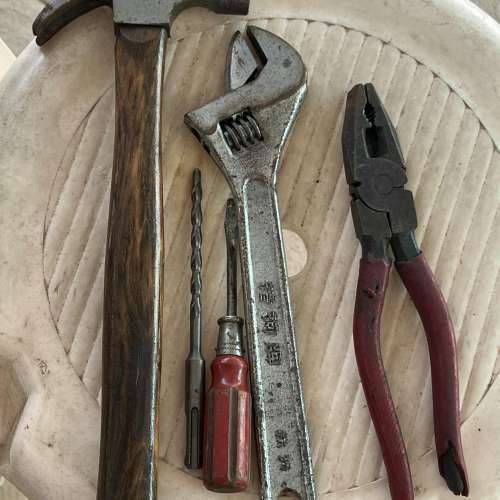 家居手電鑽 + 小量工具 清屋出售 HK$100.00