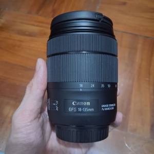 Canon EF-S 18-135mm IS USM 新版