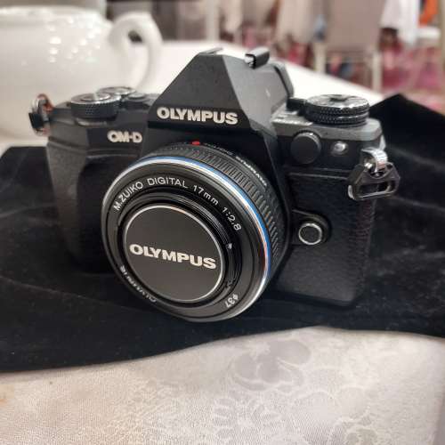 olympus em5 mark II 17-2.8