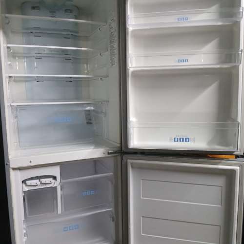 Panasonic 樂聲白金色雪櫃