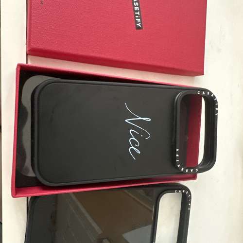 放 Casetify 全新手機殼（iphone17pro max)