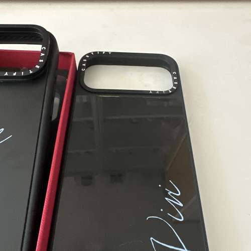 放 Casetify 全新手機殼（iphone17pro max)