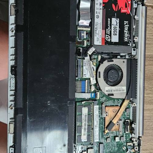 Lenovo IdeaPad U330p手提電腦