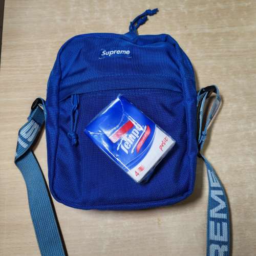 Supreme 斜孭袋