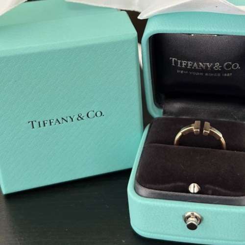 Tiffany t ring yellow gold 6