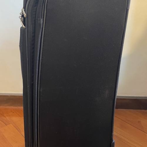 DELSEY 黑色29吋上揭式行李箱（厚身）/ 行李篋/ Size: L / Black 29-inch top-open...