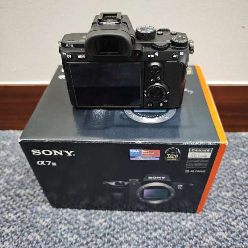 Sony A7III, A7M3 body with box