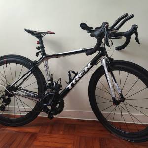 【放售】TREK Madone 4.5 碳纖維公路車 (附高框碳輪/TT把)