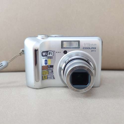 Nikon Coolpix P1 新淨藝康銀色1/1.8"吋大 CCD相機 尼康數碼相機 Silver Travel CC...