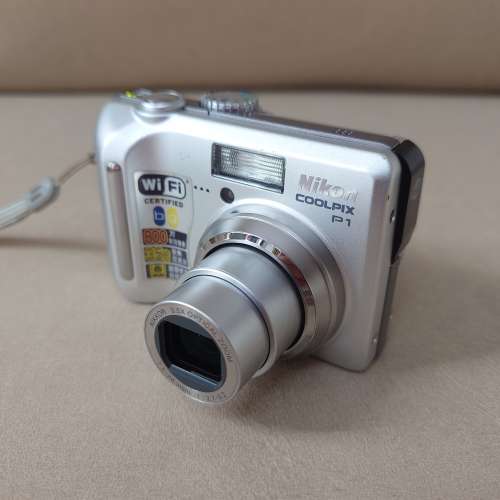 Nikon Coolpix P1 新淨藝康銀色1/1.8"吋大 CCD相機 尼康數碼相機 Silver Travel CC...