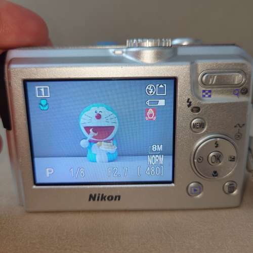 Nikon Coolpix P1 新淨藝康銀色1/1.8"吋大 CCD相機 尼康數碼相機 Silver Travel CC...