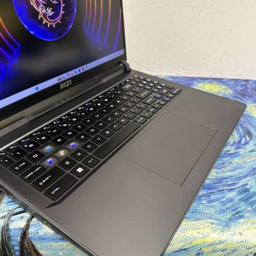 (MSI RTX 4080🔥高階電競機) MSI Vector GP68HX  i9-13950HX /32GB Ram/1TB SSD/16...