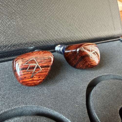 Noble audio Luban