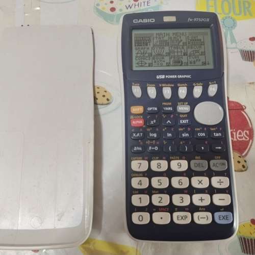 CASIO FX-9750Gii 計數機 淨機一部。