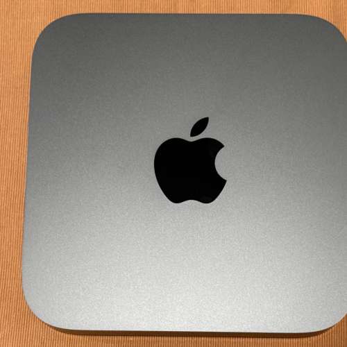 99.9% New Mac Mini 2018 8G RAM 512 SSD