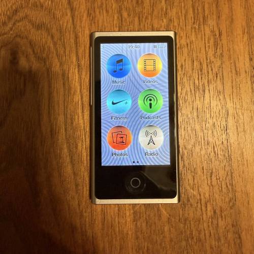 放9成新 iPod nano 7th generation grey 灰