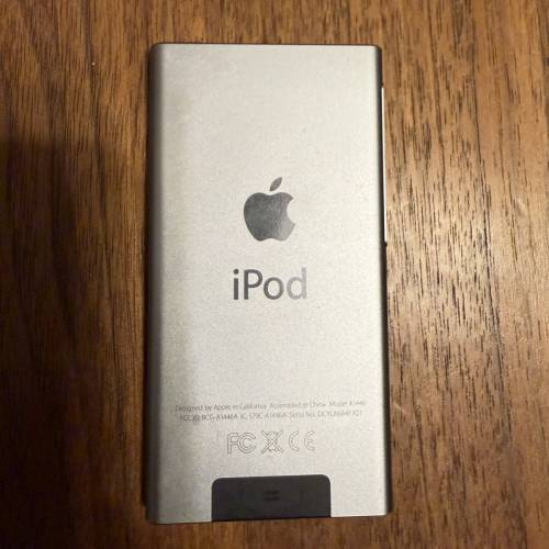放9成新 iPod nano 7th generation grey 灰