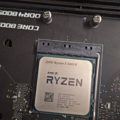 AMD Ryzen 5 5600X