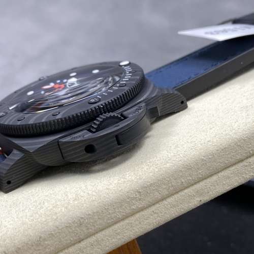 沛納海 Panerai Submersible PAM1563 42mm