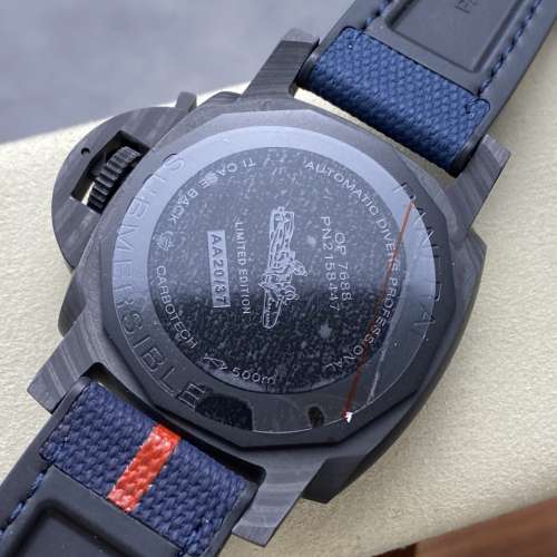 沛納海 Panerai Submersible PAM1563 42mm
