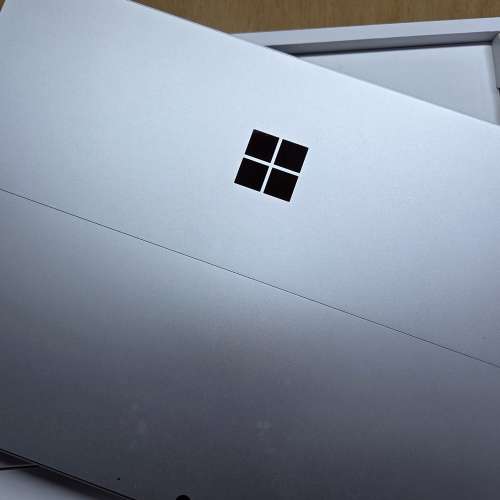SURFACE 8 i5 11代 8RAM 256GB 全新一樣