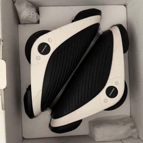 Segway-Ninebot 賽格威九號平衡輪&mdash;&mdash;Segway Drift W1 分離式電動平衡輪