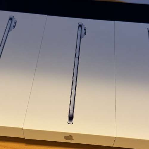 全新未開封 iPhone Air 256GB 天藍色 香港行貨