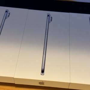 全新未開封 iPhone Air 256GB 天藍色 香港行貨
