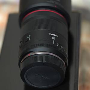 Canon RF 85mm VCM f1.4