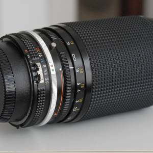 Nikon Zoom Nikkor 35-200mm