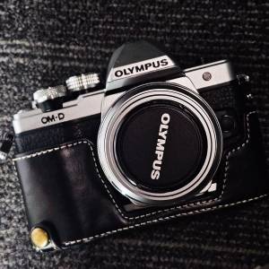 Olympus E-M10 Mark II 銀色淨機身