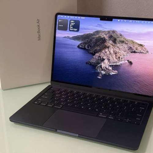 Apple MacBook Air M2 13吋 8GB 256GB 午夜暗色