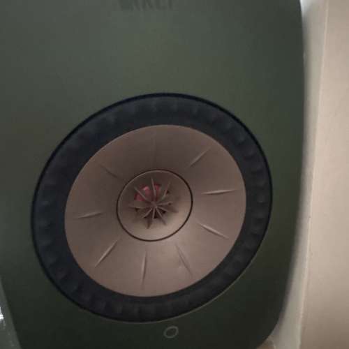 KEF LSX 灰綠