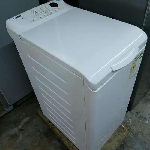 8成新ZANUSSI 金章洗衣機