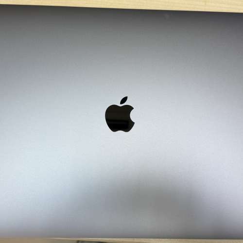2019 MacBook Pro 16吋 i9 / 16GB RAM / 1TB SSD