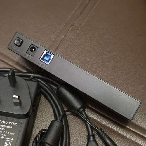 UNITEK 7 Port USB 3.0 Hub 連 火牛 USB線