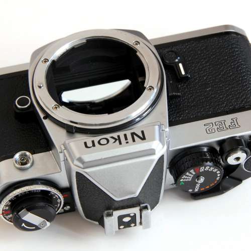 Nikon FE2 body 蜂巢簾型快門 90% New